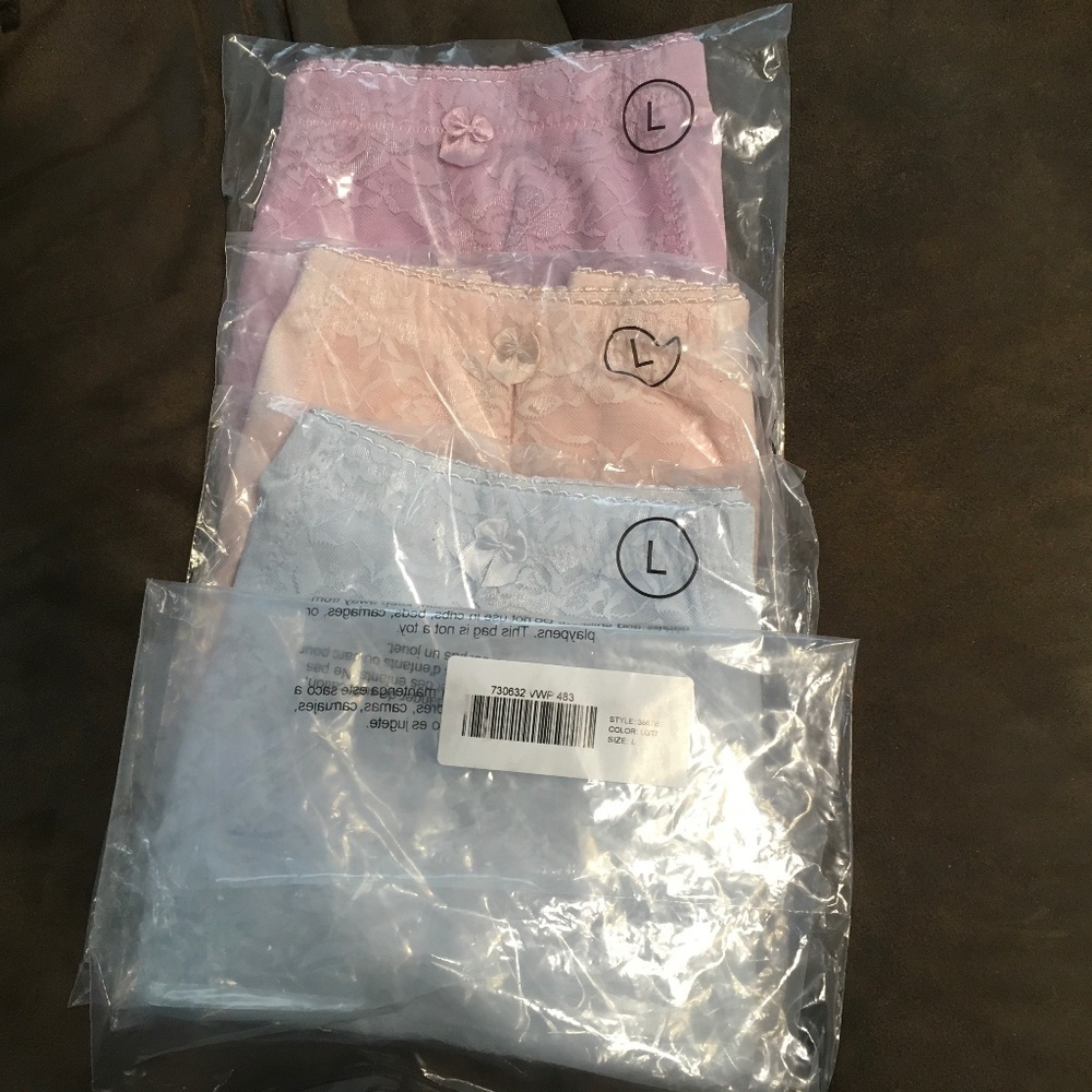 Rhonda Shear pin up panties, size large, color various pastel.